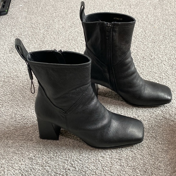 Napoleoni Black Leather Boots - Picture 8 of 9